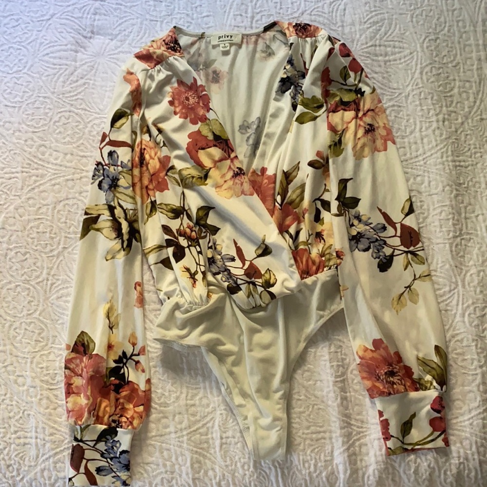 Silky body suit